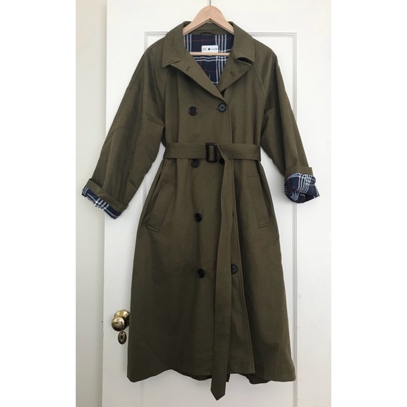 alexa chung green trench coat